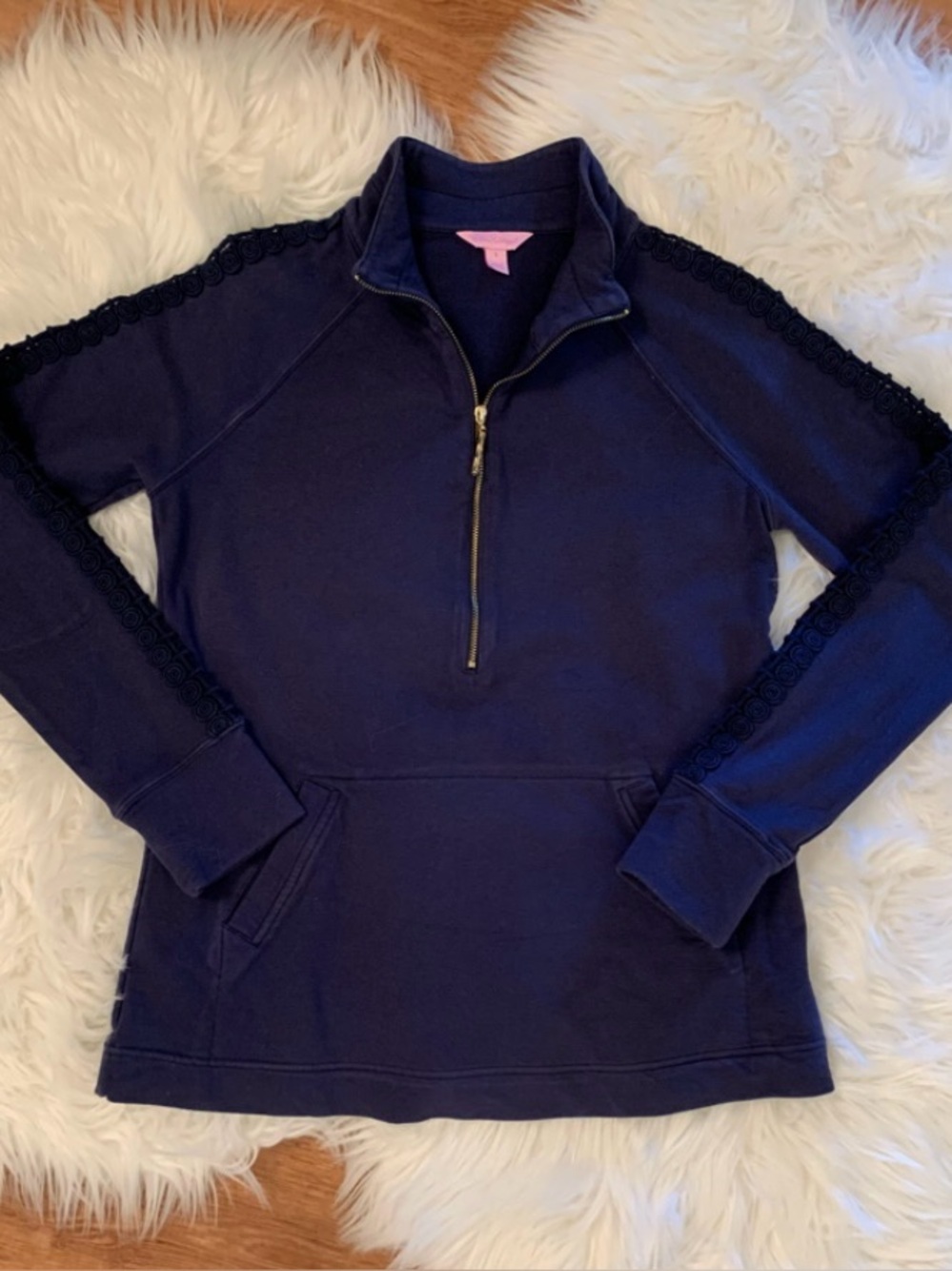 Lilly Pulitzer Skipper Pullover 1/2 Zip Crochet Trim Sleeves Kangaroo Pocket S